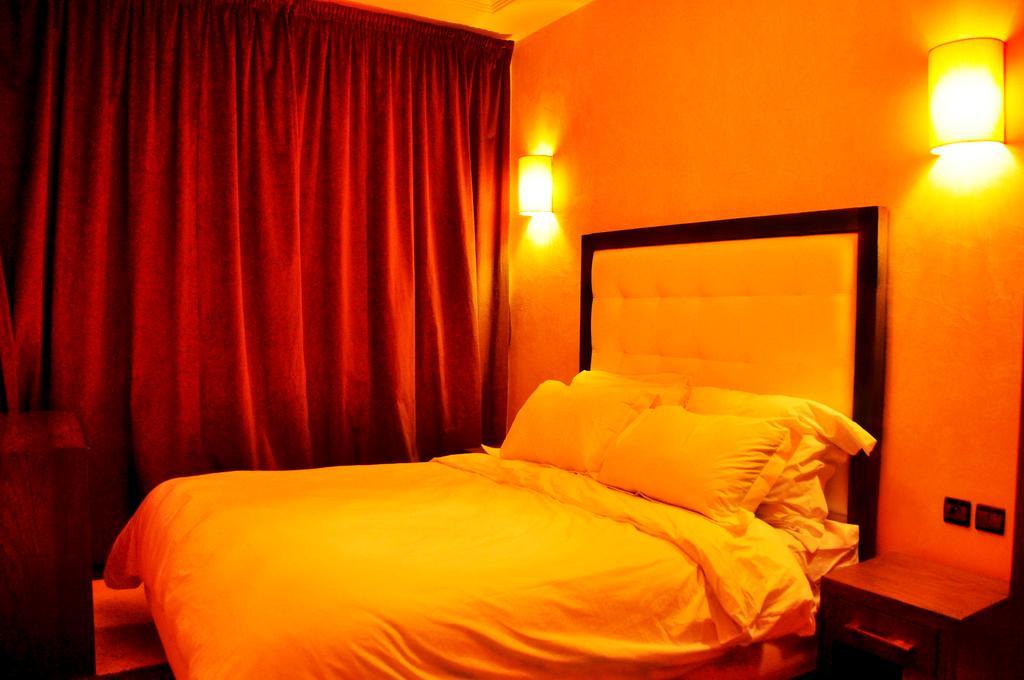 Amwaj Apartahotel
